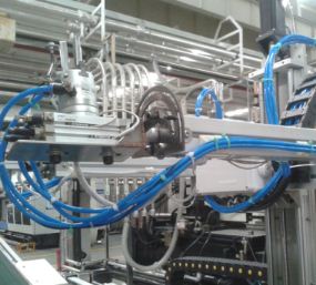 �Զ����豸ά����������